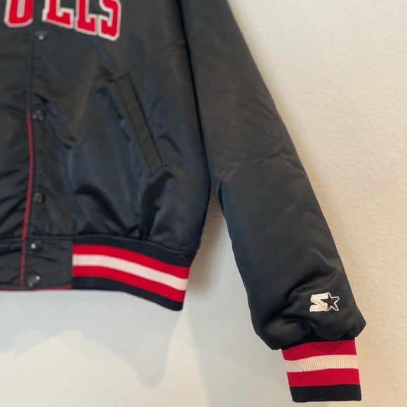 REVERSIBLE NBA Chicago Bulls vintage Starter coat - Picture 9 of 16